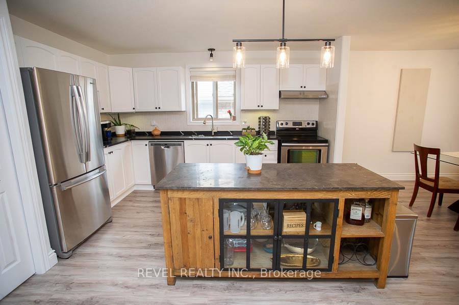 Photo 13 of 52 Sunnyside Drive, Brant, Brantford Twp — HOMEH