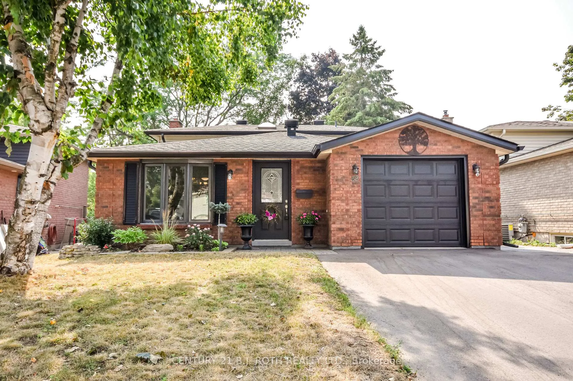 Front of 49 Ridgeway Avenue