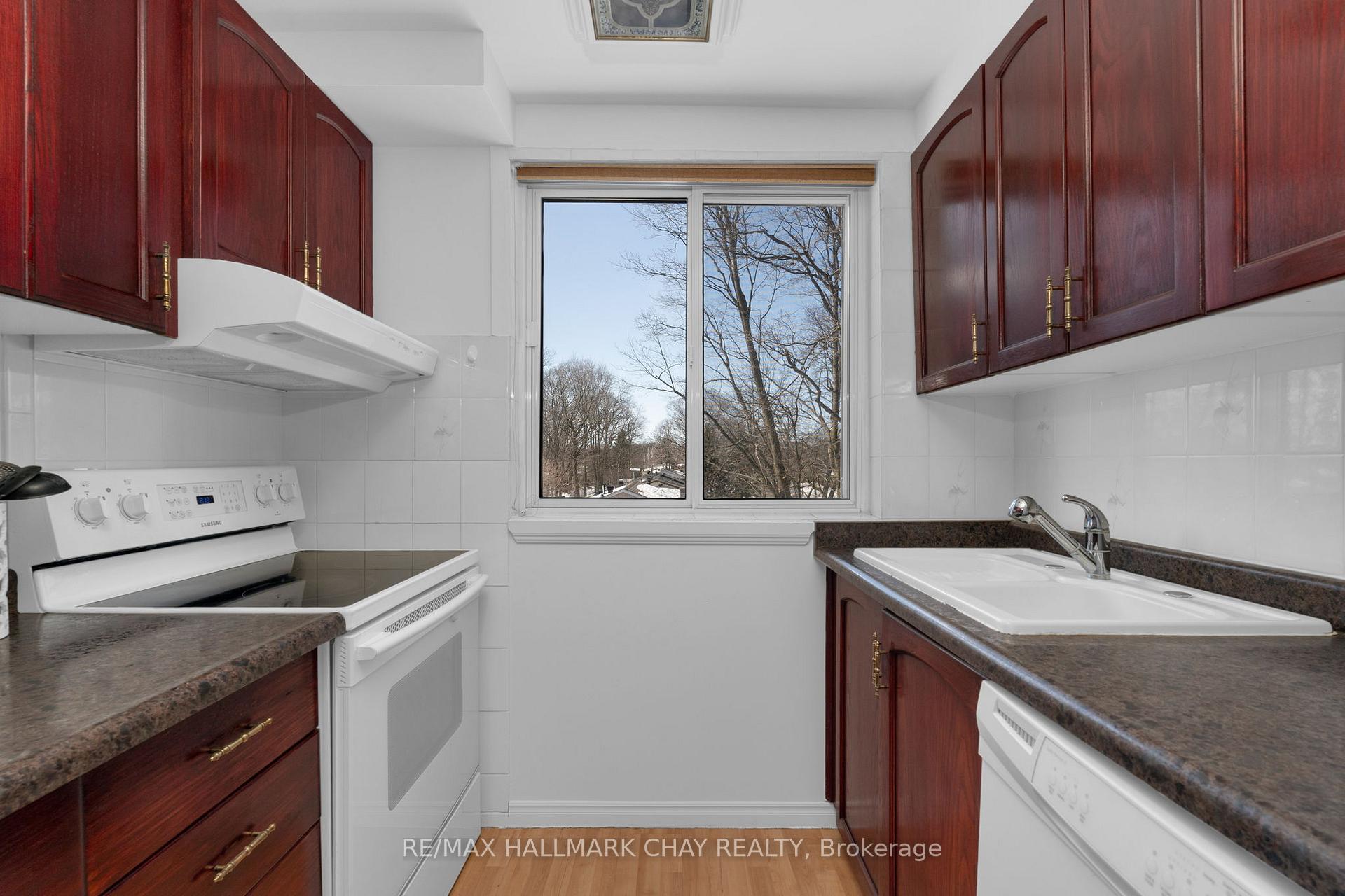 Photo 14 of Unit 406, 414 Blake Street, Barrie, Codrington — HOMEH
