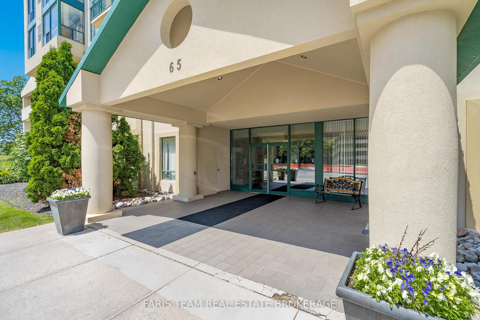 Photo 3 of Unit 1406, 65 Ellen Street, Barrie, City Centre — HOMEH