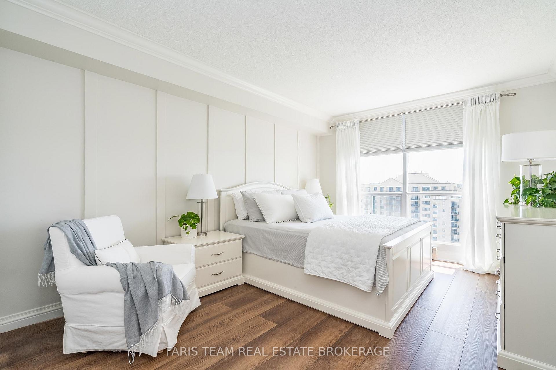 Photo 11 of Unit 1406, 65 Ellen Street, Barrie, City Centre — HOMEH