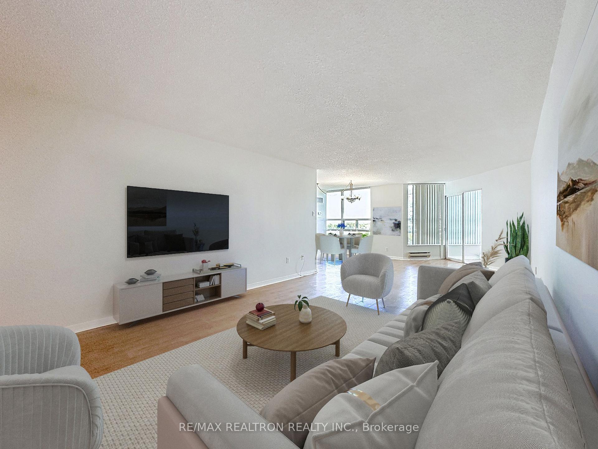 Photo 11 of Unit 810, 7905 Bayview Avenue, Markham, Aileen-Willowbrook — HOMEH