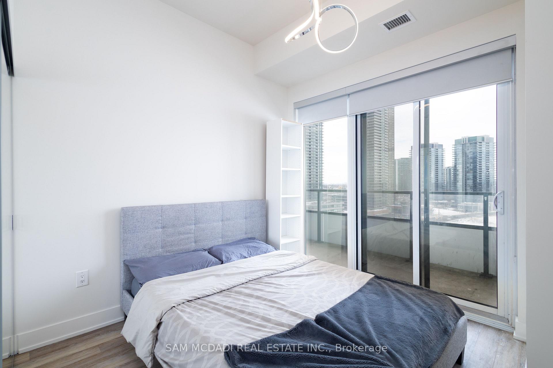 Photo 11 of Unit 1024, 30 Shore Breeze Drive, Etobicoke, Mimico — HOMEH