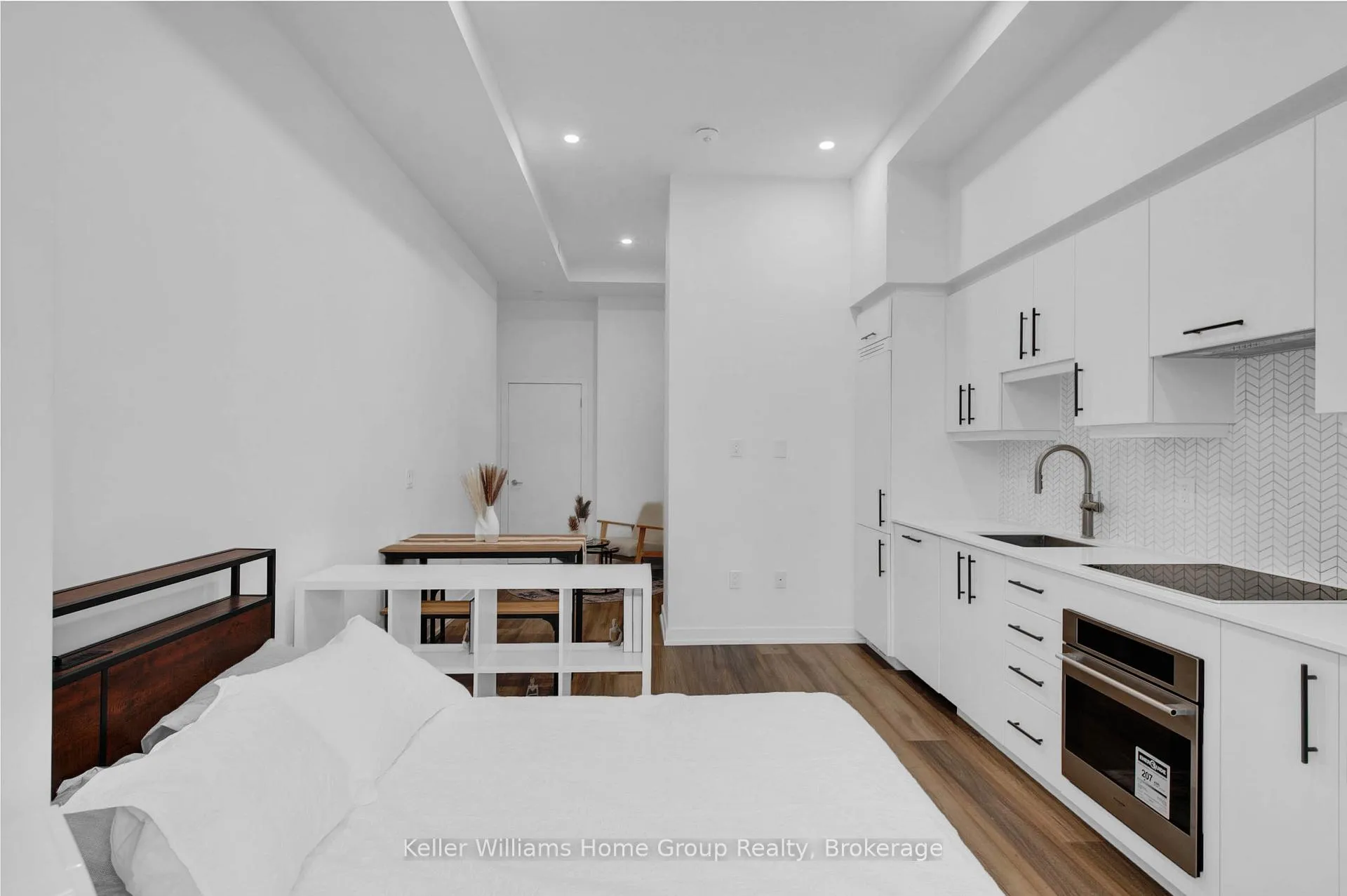 Photo 11 of Unit 208, 5 Wellington Street S, Kitchener — HOMEH