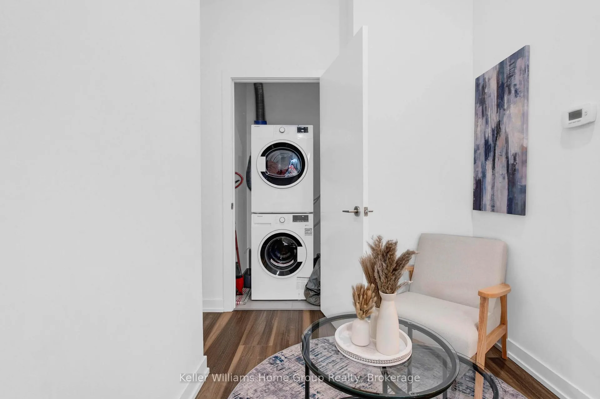 Photo 15 of Unit 208, 5 Wellington Street S, Kitchener — HOMEH