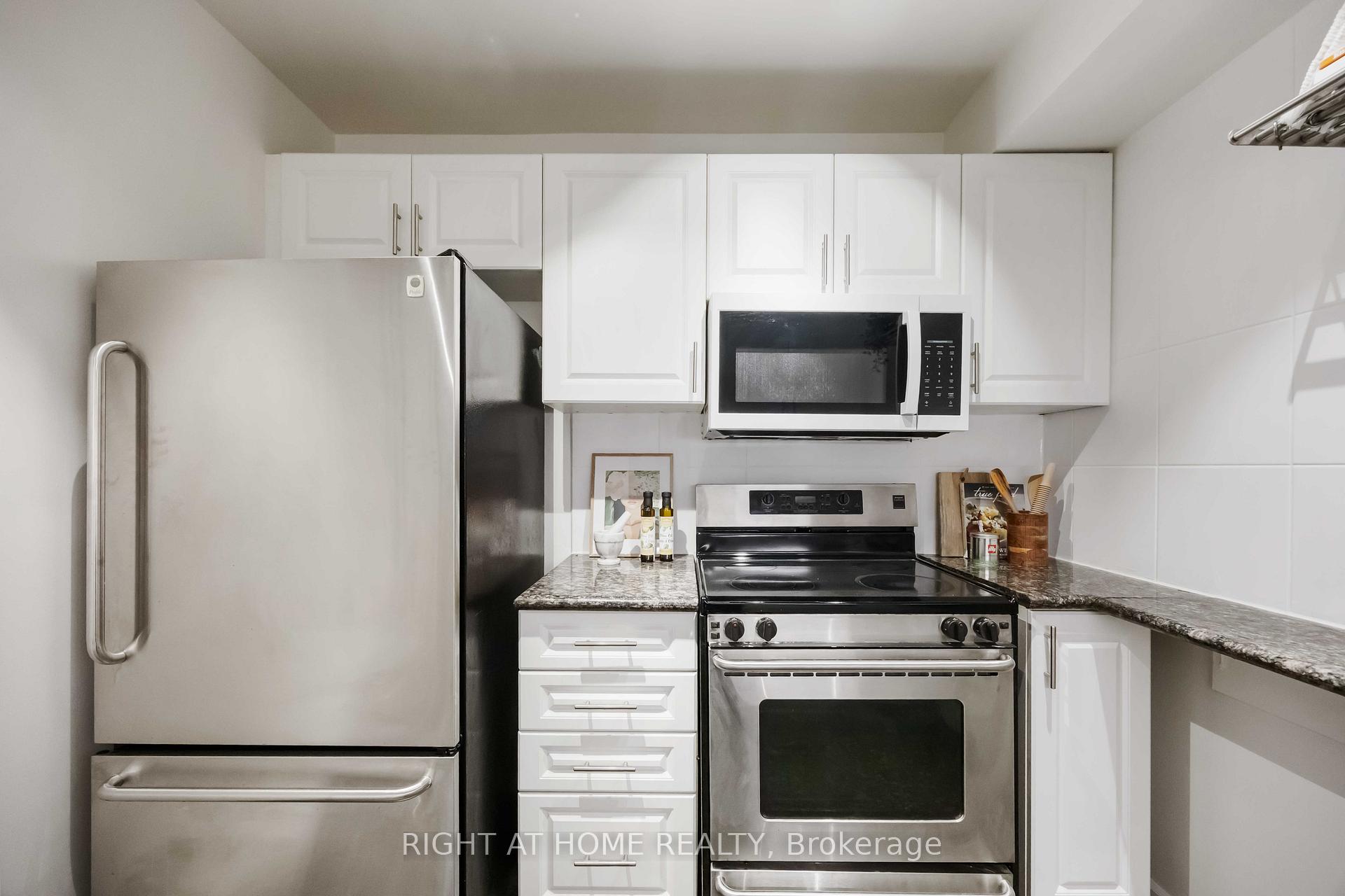 Photo 8 of Unit 202, 110 Hepbourne Street, Toronto, Dufferin Grove — HOMEH