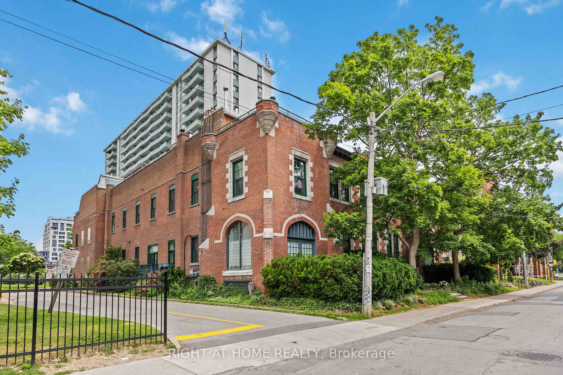 Photo 24 of Unit 202, 110 Hepbourne Street, Toronto, Dufferin Grove — HOMEH