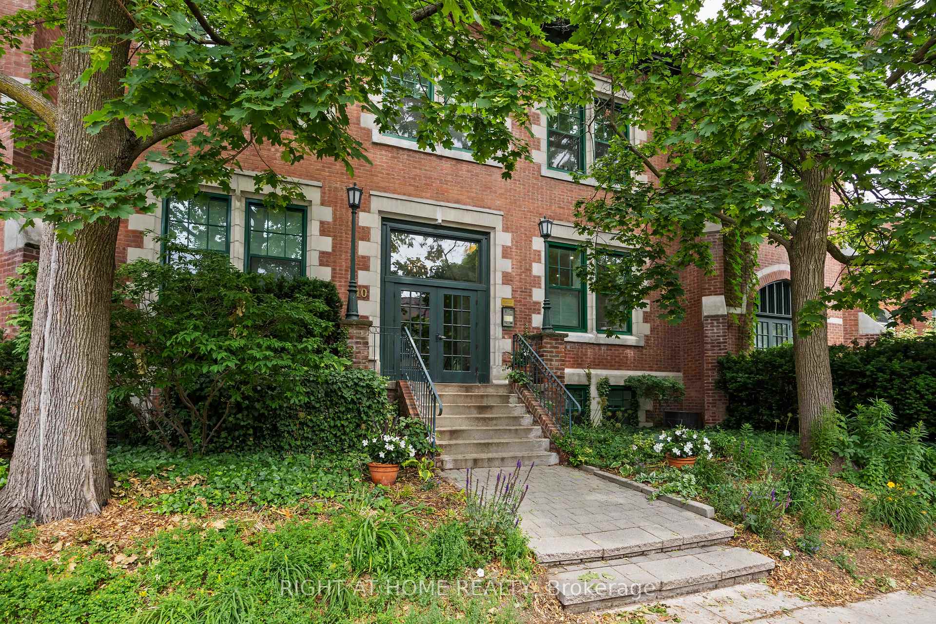 Photo 27 of Unit 202, 110 Hepbourne Street, Toronto, Dufferin Grove — HOMEH