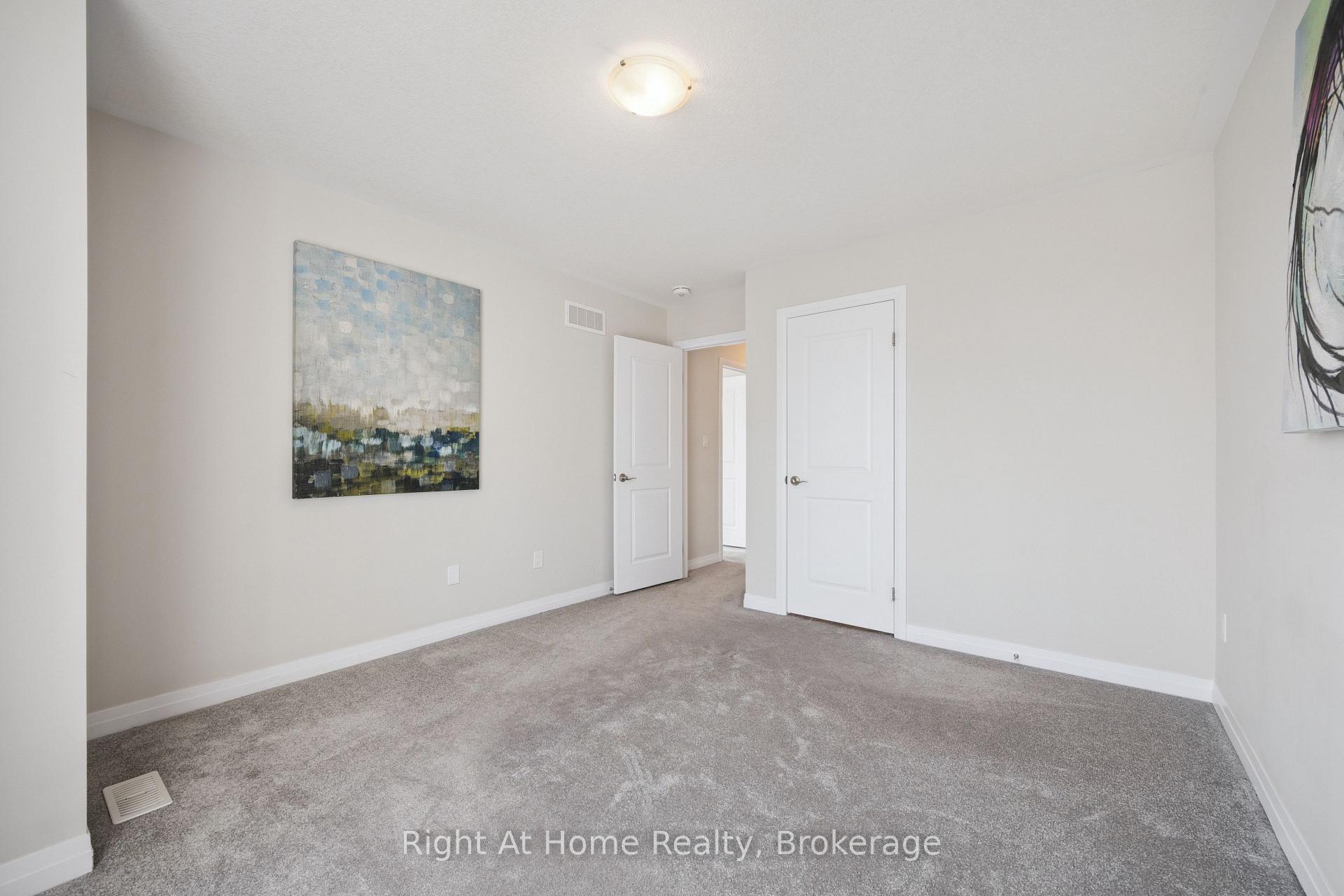 Photo 23 of 24 Progress Crescent, Kitchener — HOMEH