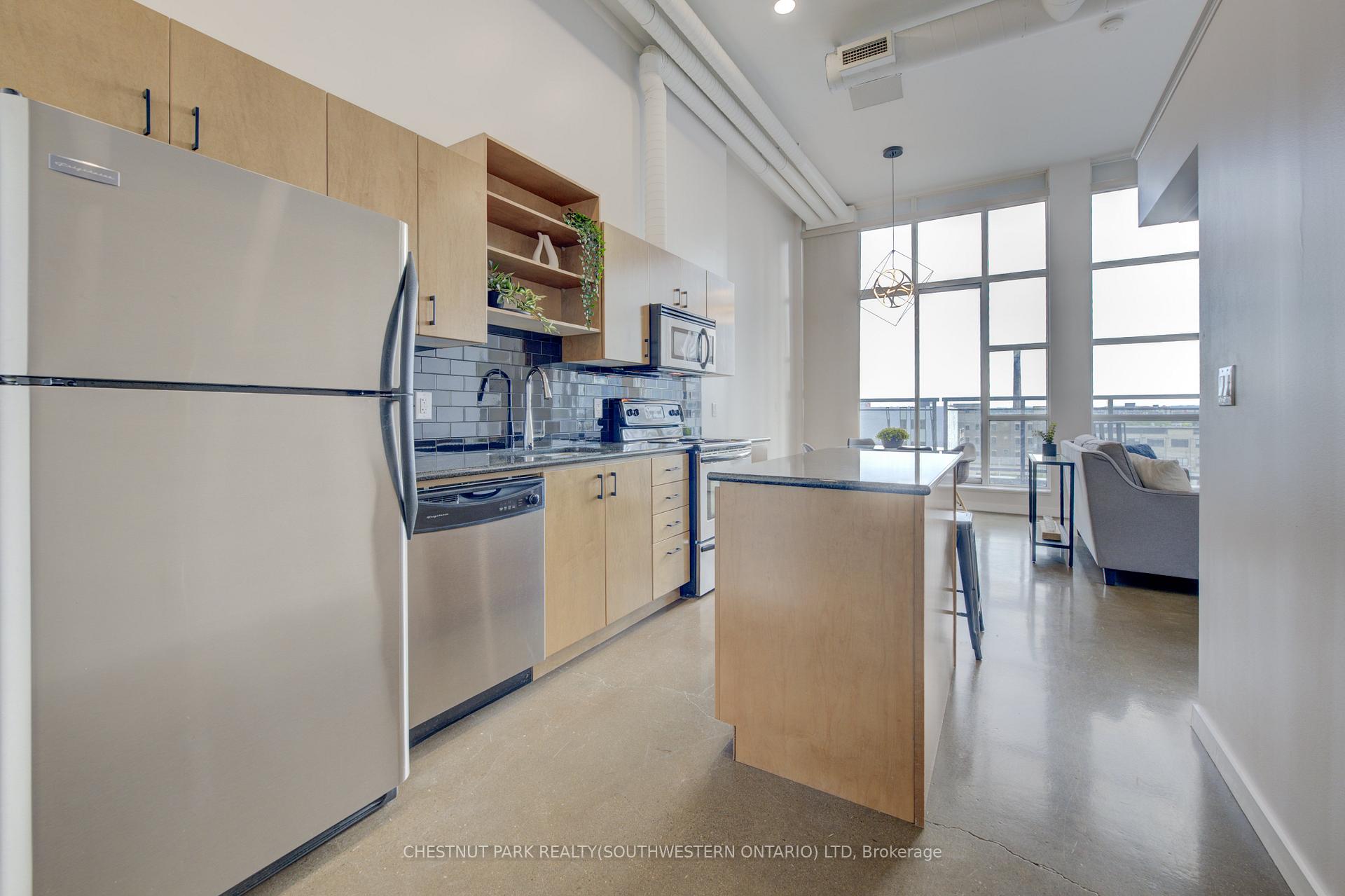 Photo 7 of Unit 524, 404 King Street W, Kitchener — HOMEH