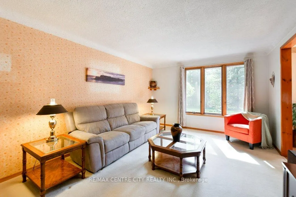 Photo 8 of 46215 North Street, Central Elgin, Sparta — HOMEH