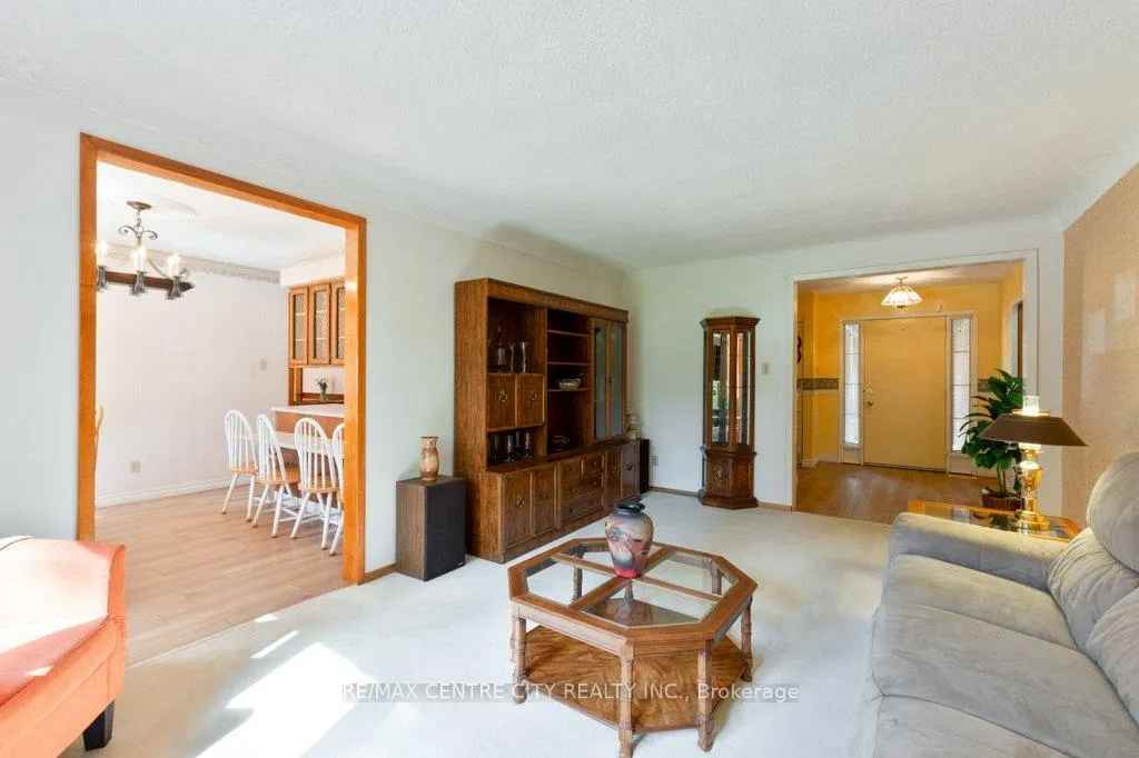 Photo 9 of 46215 North Street, Central Elgin, Sparta — HOMEH
