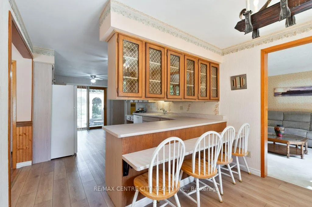 Photo 12 of 46215 North Street, Central Elgin, Sparta — HOMEH