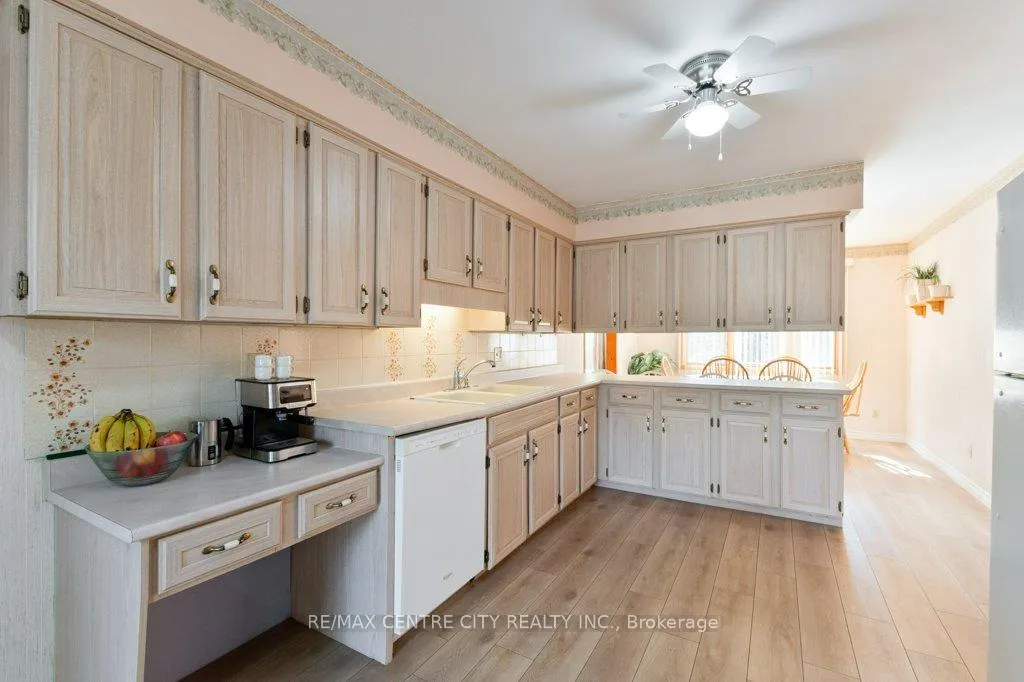 Photo 14 of 46215 North Street, Central Elgin, Sparta — HOMEH