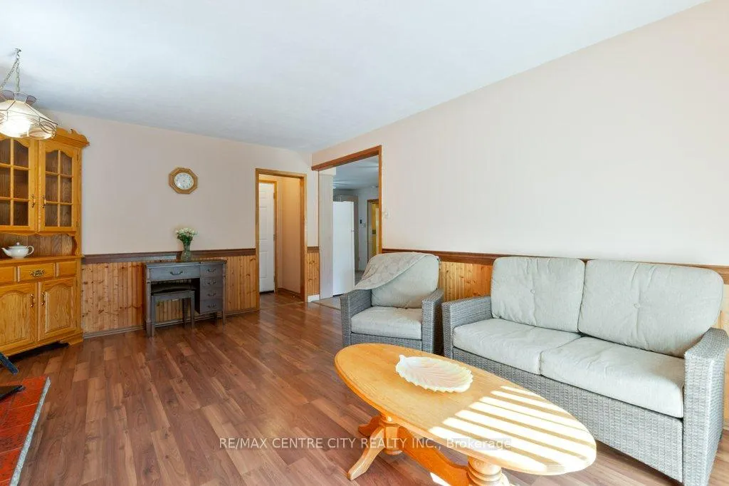 Photo 21 of 46215 North Street, Central Elgin, Sparta — HOMEH