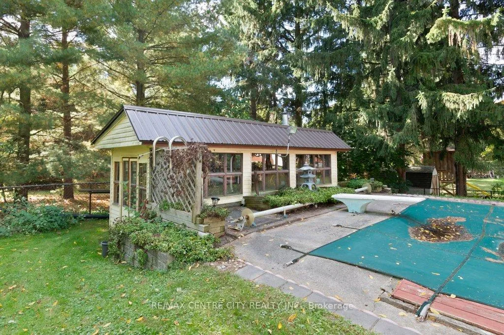 Photo 36 of 46215 North Street, Central Elgin, Sparta — HOMEH