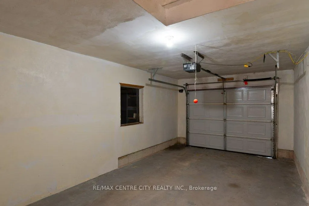 Photo 41 of 46215 North Street, Central Elgin, Sparta — HOMEH
