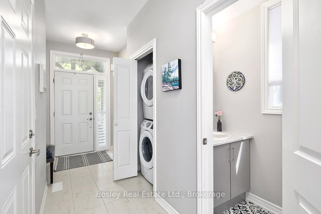 Photo 5 of 30 Gregory Avenue, Collingwood — HOMEH