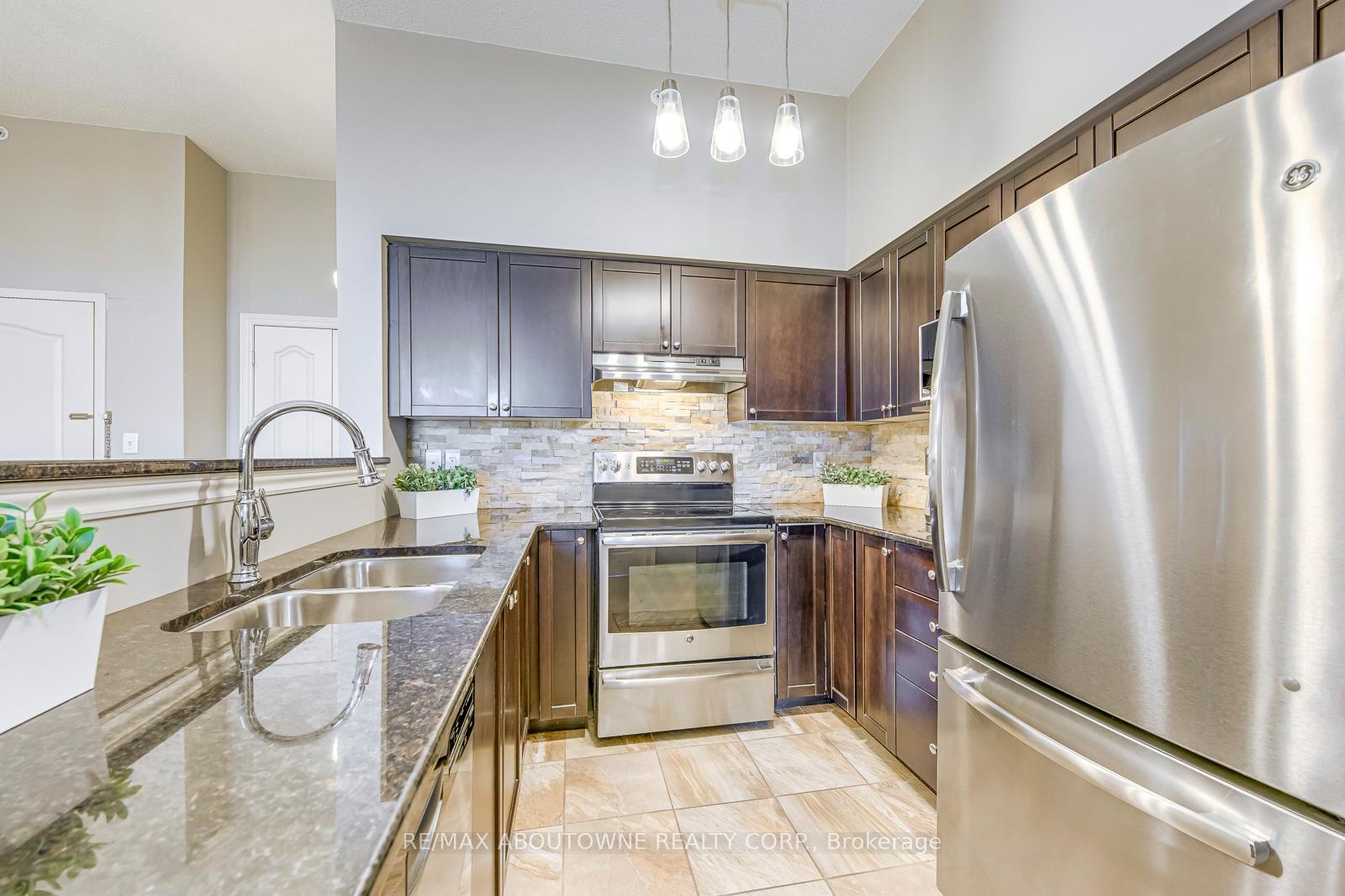 Photo 19 of Unit 401, 1470 Main Street E, Milton, Dempsey — HOMEH
