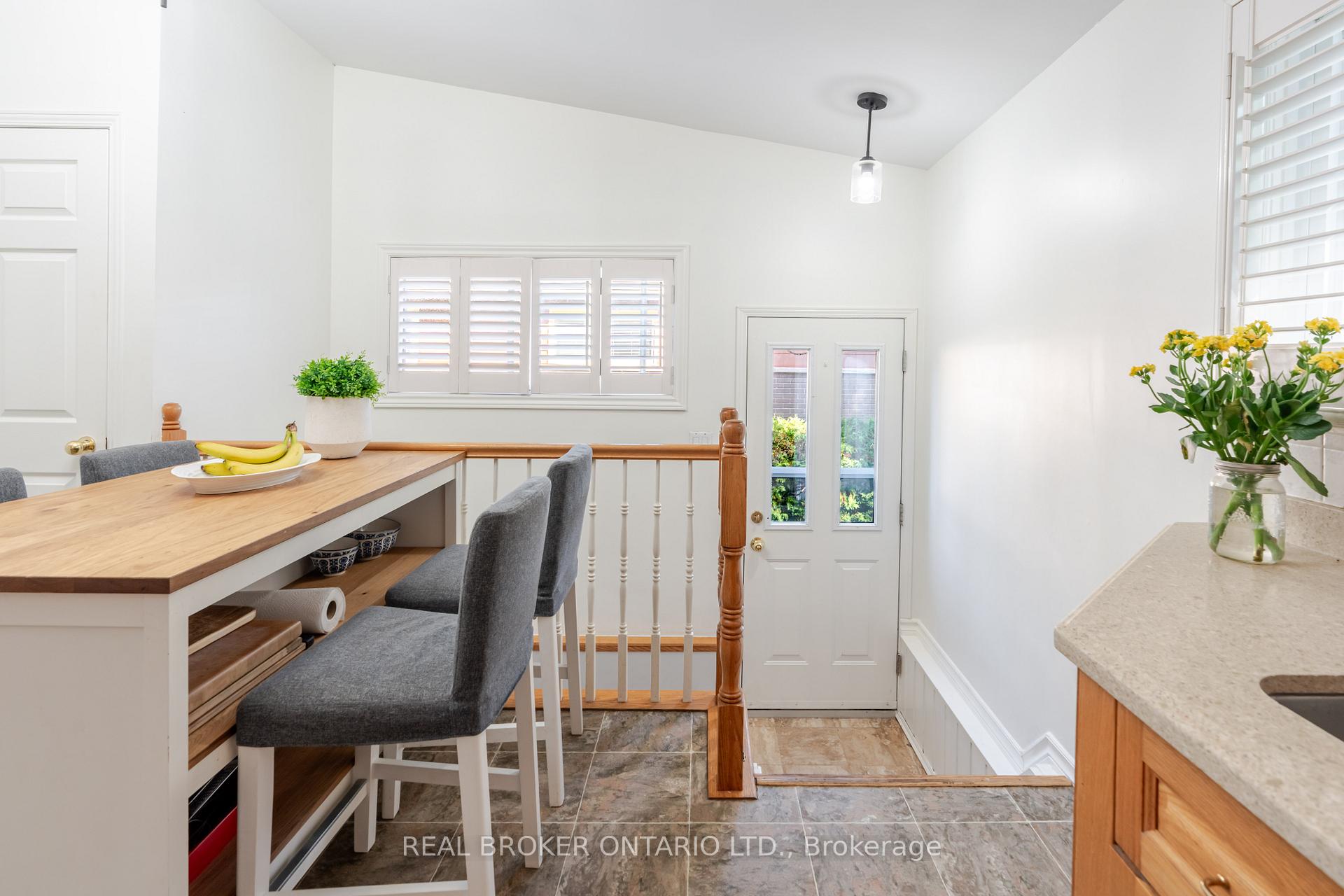 Photo 14 of 2070 Cornish Street, Ottawa, Elmvale Acres/Urbandale — HOMEH