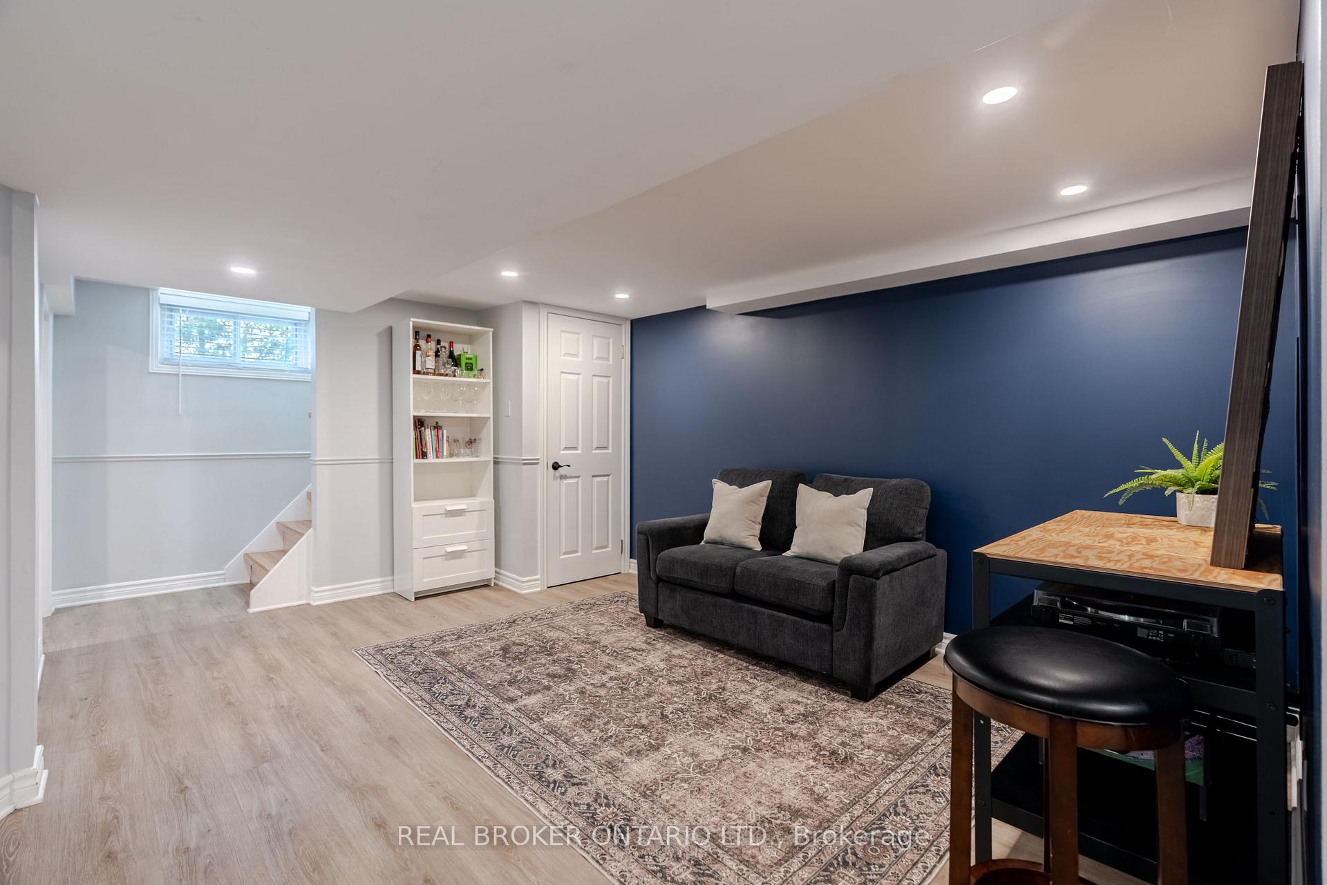 Photo 17 of 2070 Cornish Street, Ottawa, Elmvale Acres/Urbandale — HOMEH