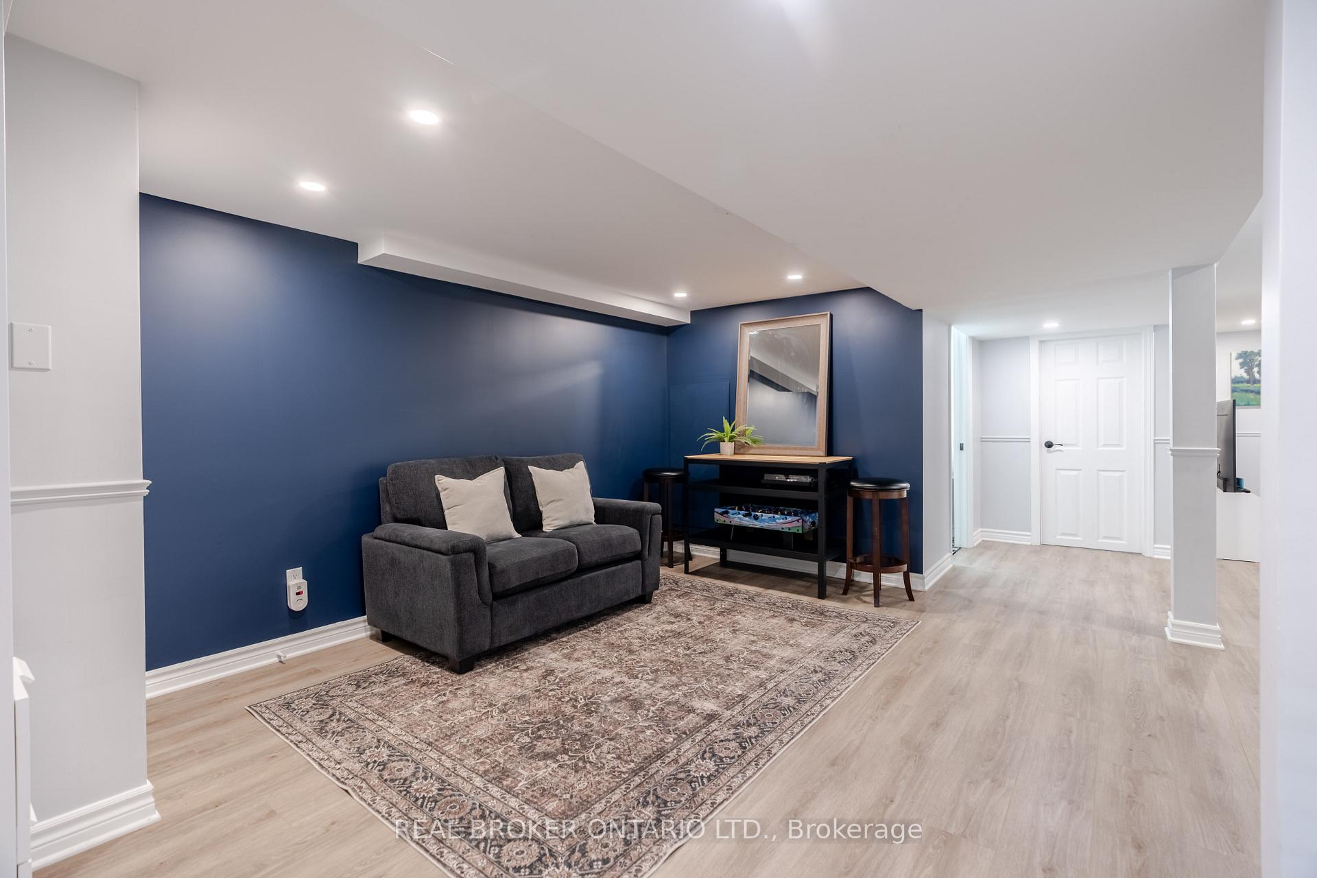 Photo 16 of 2070 Cornish Street, Ottawa, Elmvale Acres/Urbandale — HOMEH