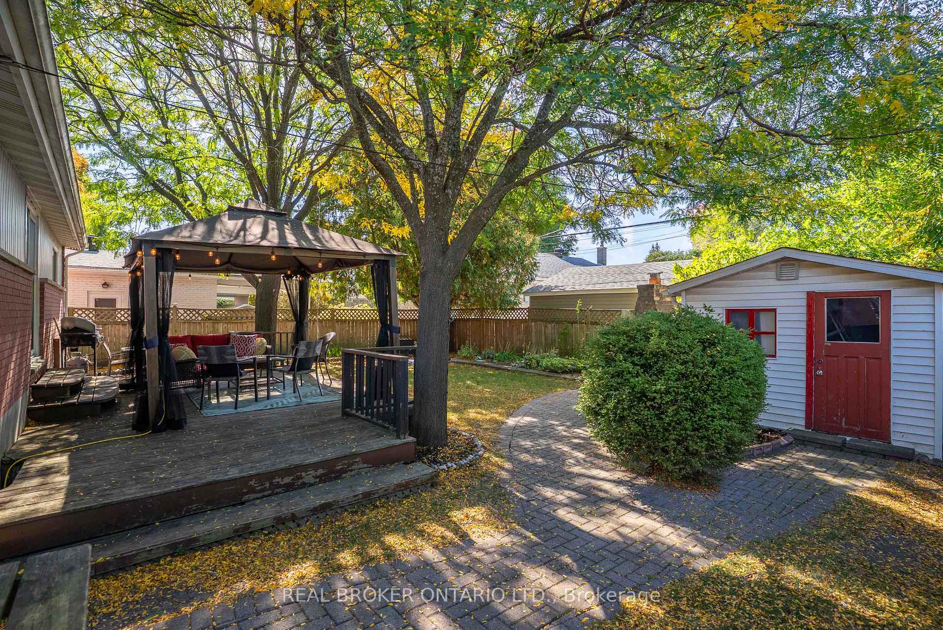 Photo 27 of 2070 Cornish Street, Ottawa, Elmvale Acres/Urbandale — HOMEH