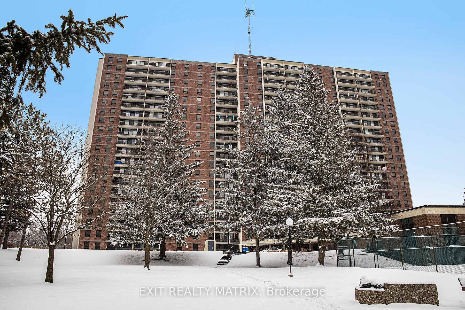 Photo 2 of Unit 1507, 665 Bathgate Drive, Ottawa, Carson Meadows — HOMEH