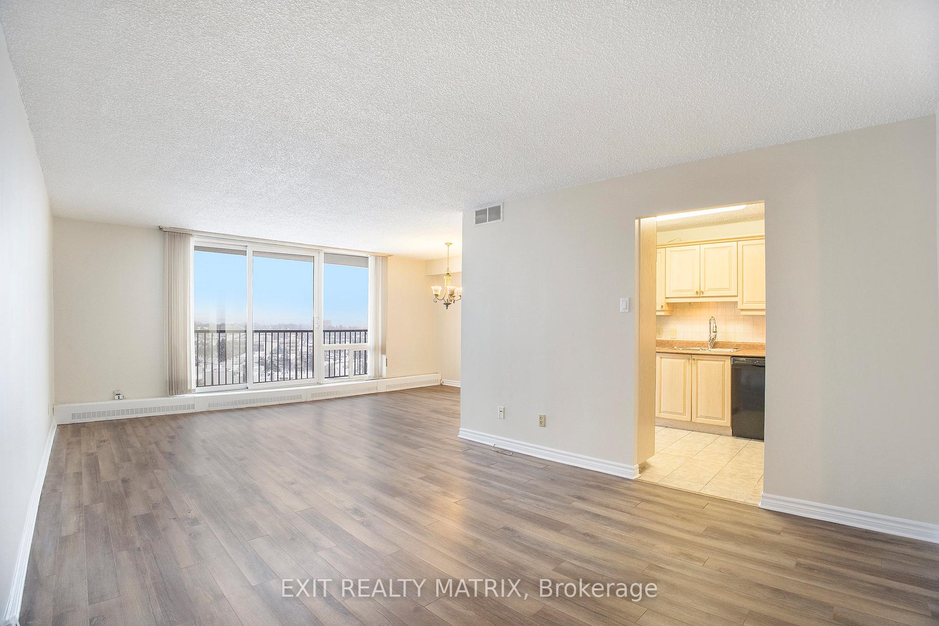 Photo 7 of Unit 1507, 665 Bathgate Drive, Ottawa, Carson Meadows — HOMEH