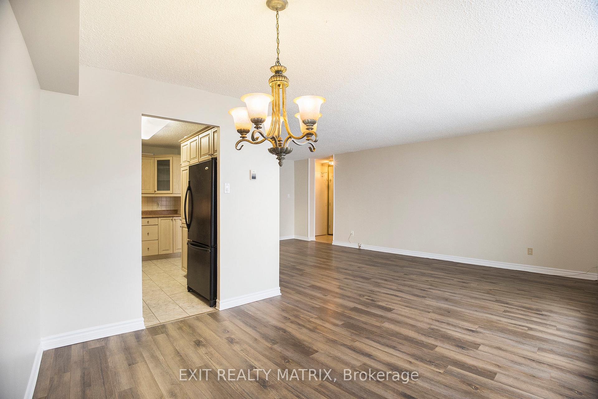 Photo 9 of Unit 1507, 665 Bathgate Drive, Ottawa, Carson Meadows — HOMEH
