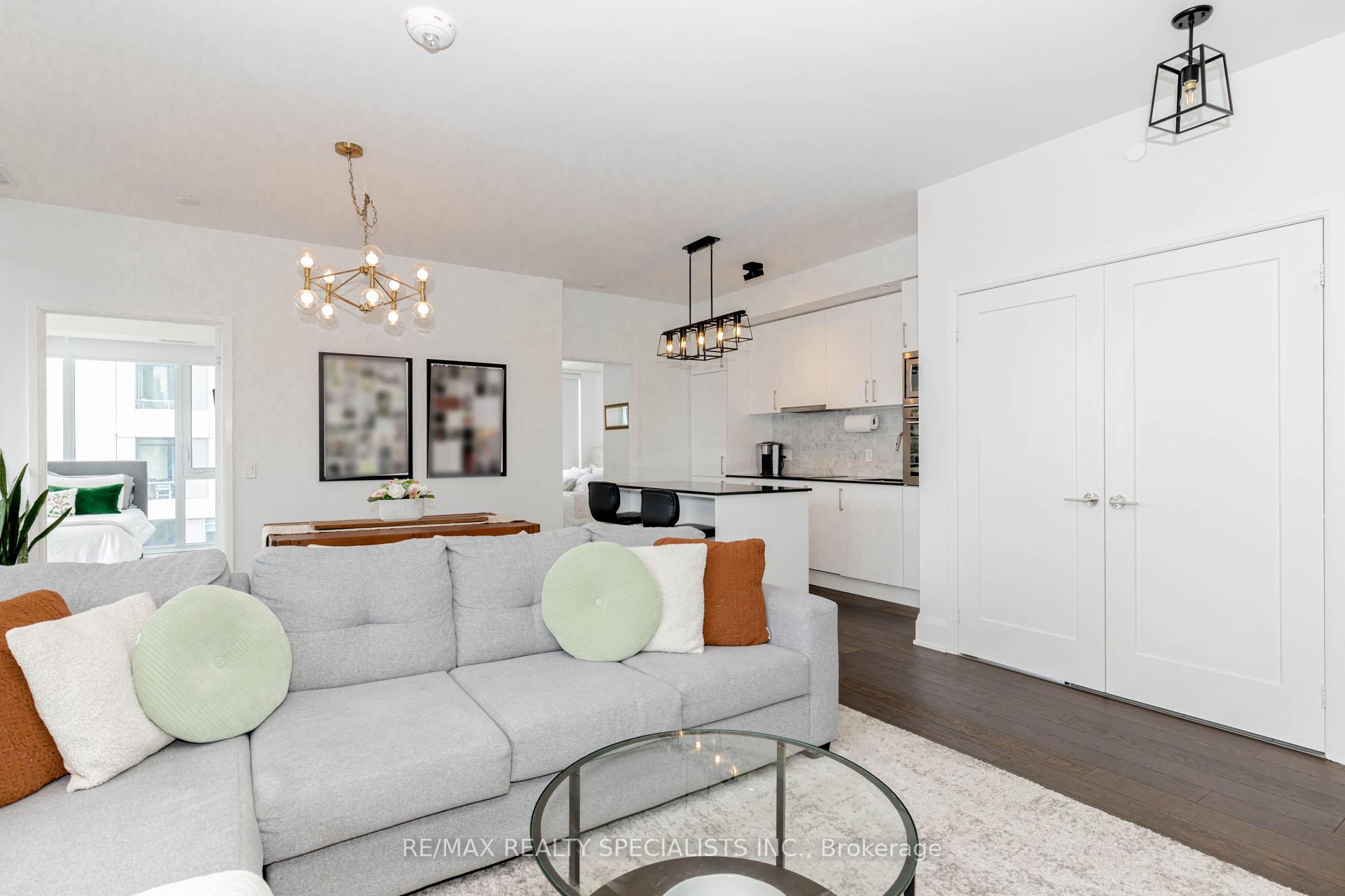 Photo 14 of Unit 1705, 576 Front Street W, Toronto, Waterfront Communities — HOMEH