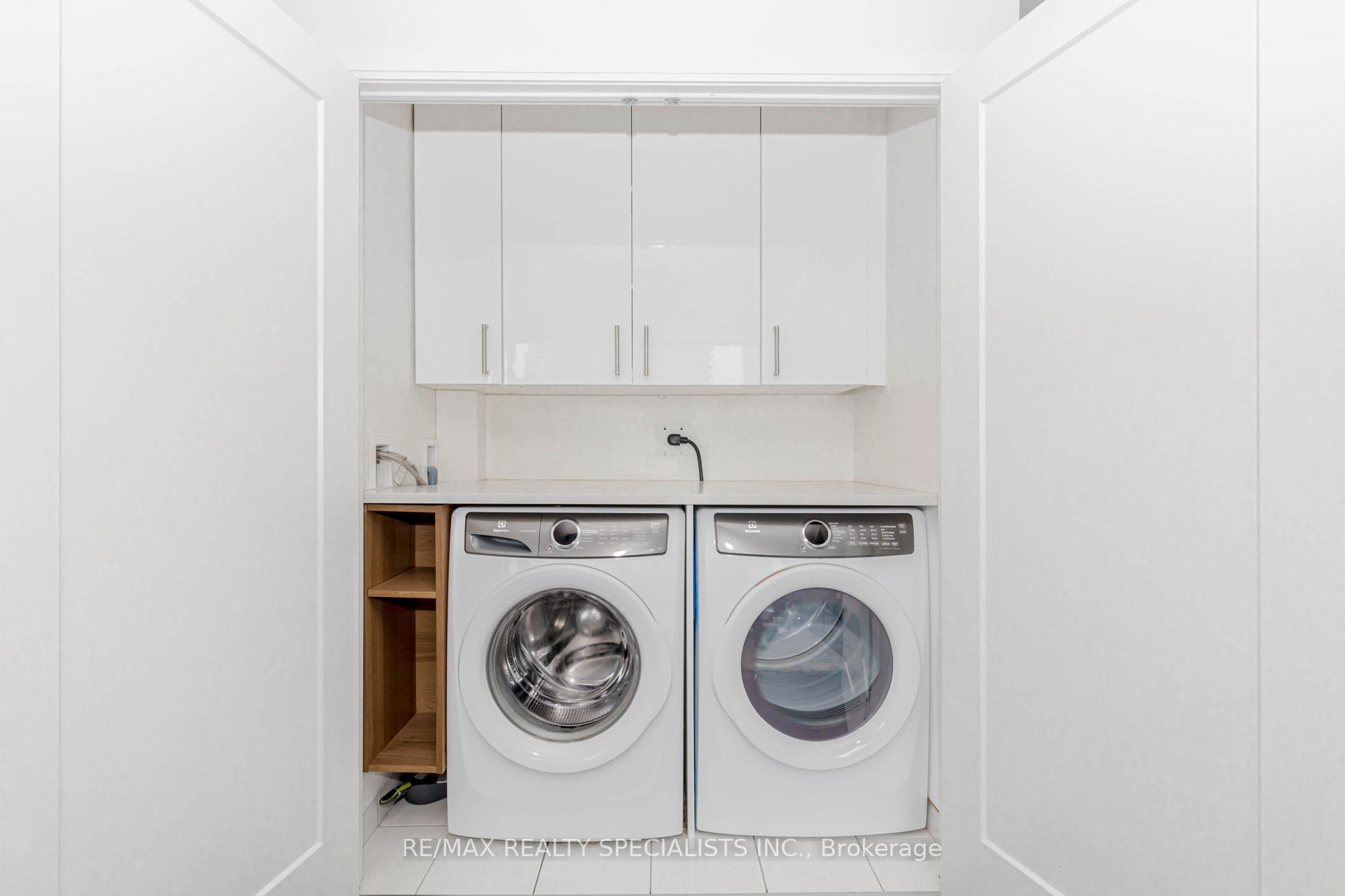 Photo 15 of Unit 1705, 576 Front Street W, Toronto, Waterfront Communities — HOMEH