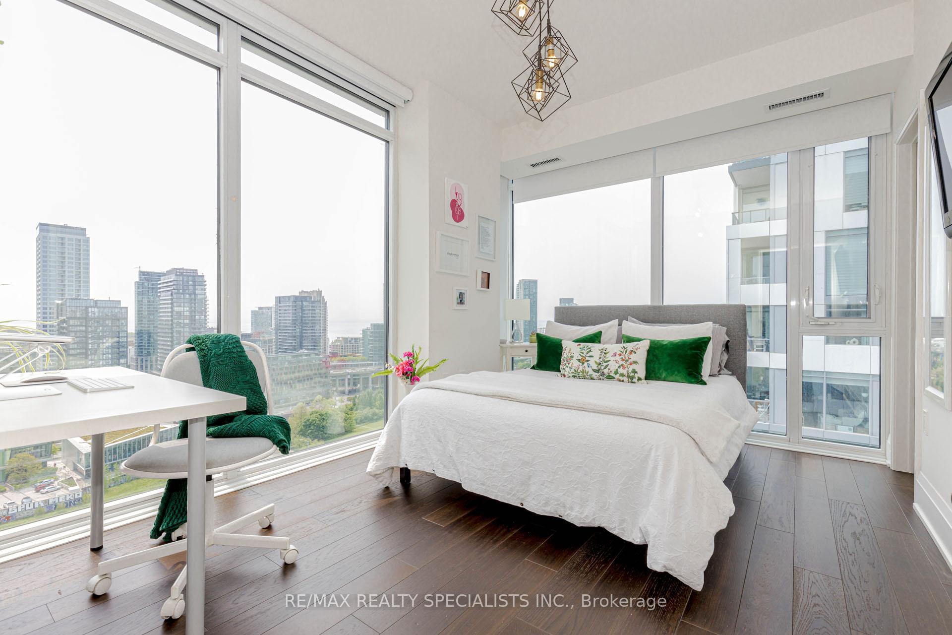 Photo 23 of Unit 1705, 576 Front Street W, Toronto, Waterfront Communities — HOMEH