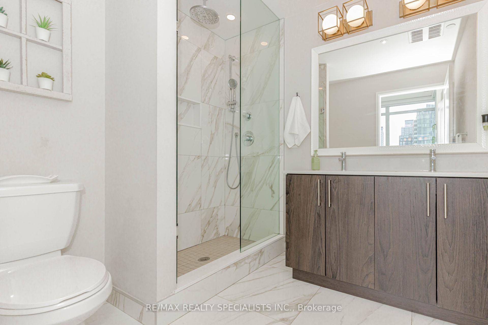Photo 27 of Unit 1705, 576 Front Street W, Toronto, Waterfront Communities — HOMEH