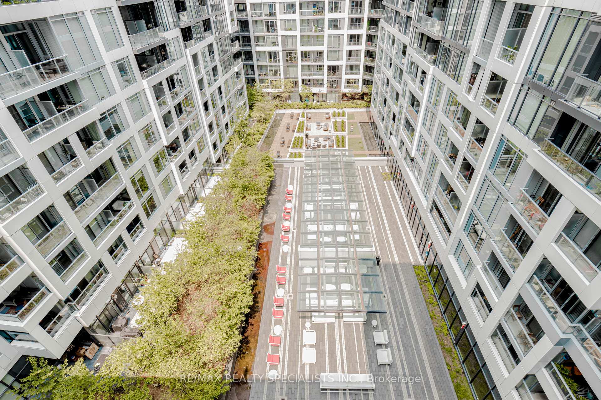 Photo 44 of Unit 1705, 576 Front Street W, Toronto, Waterfront Communities — HOMEH