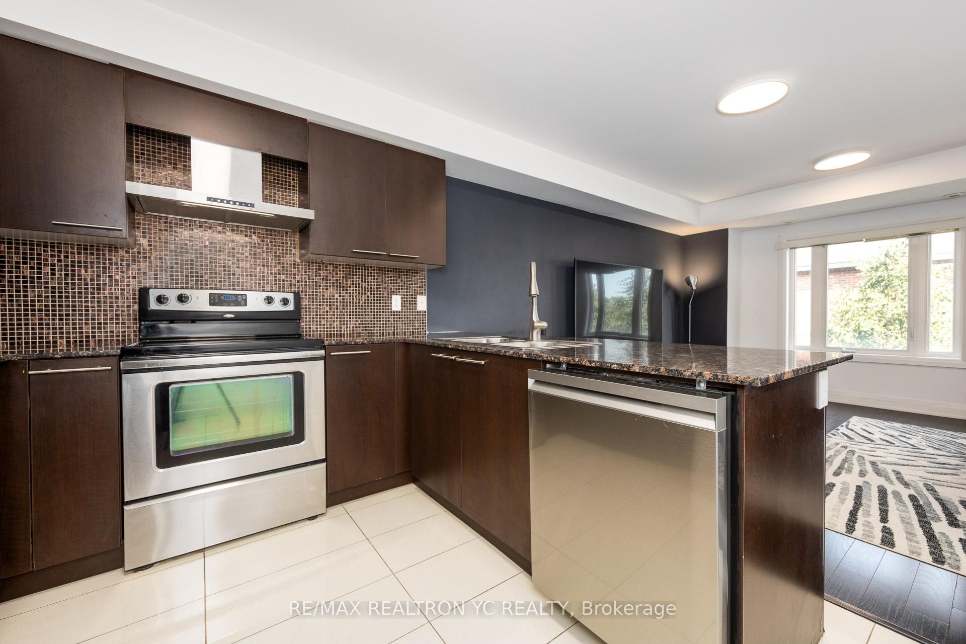 Photo 12 of Unit 270, 322 John Street, Markham, Aileen-Willowbrook — HOMEH