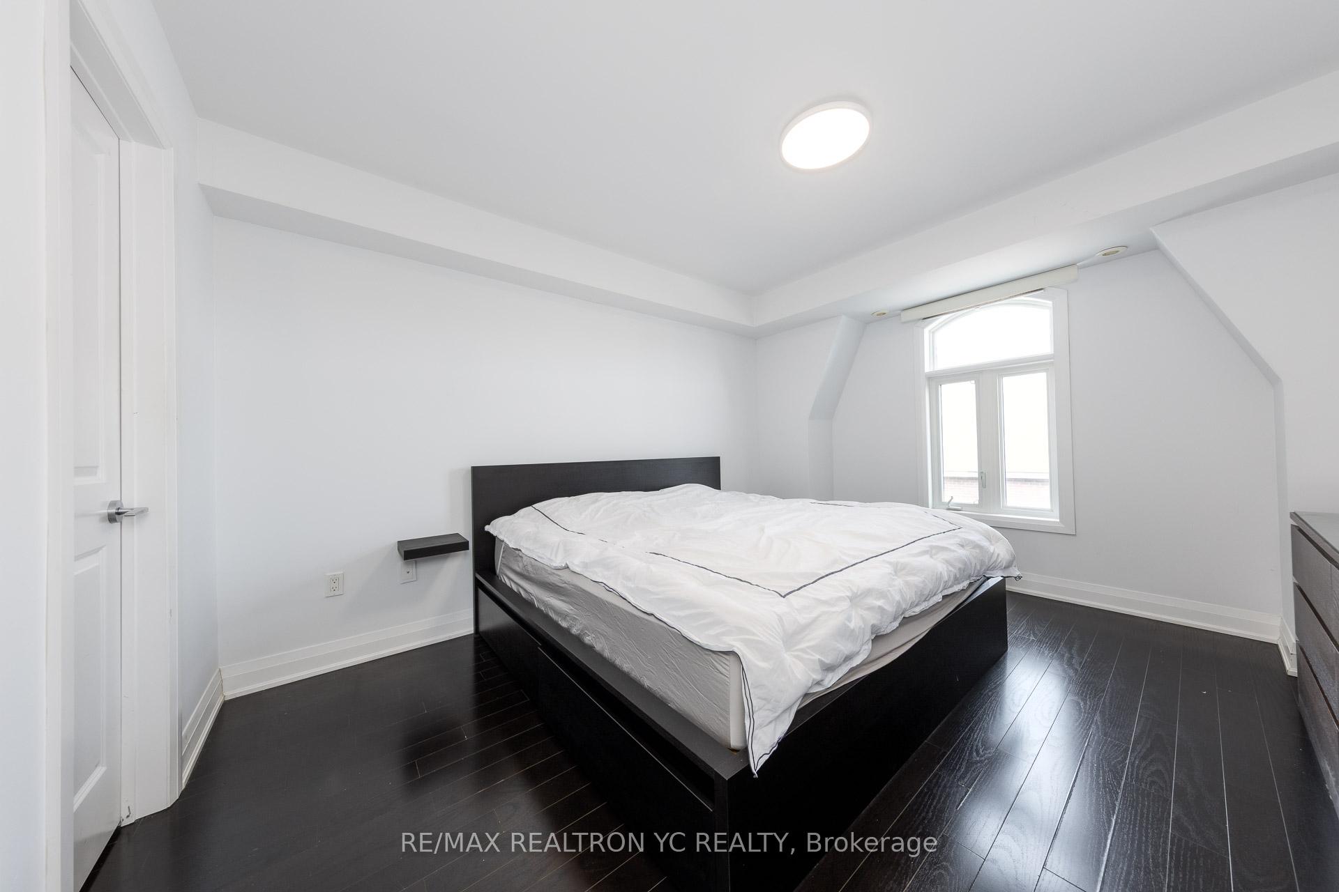 Photo 16 of Unit 270, 322 John Street, Markham, Aileen-Willowbrook — HOMEH