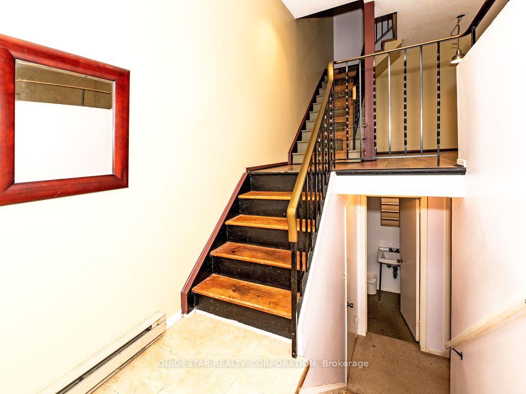 Photo 20 of 122 Renova Private, Ottawa, Riverview Park — HOMEH