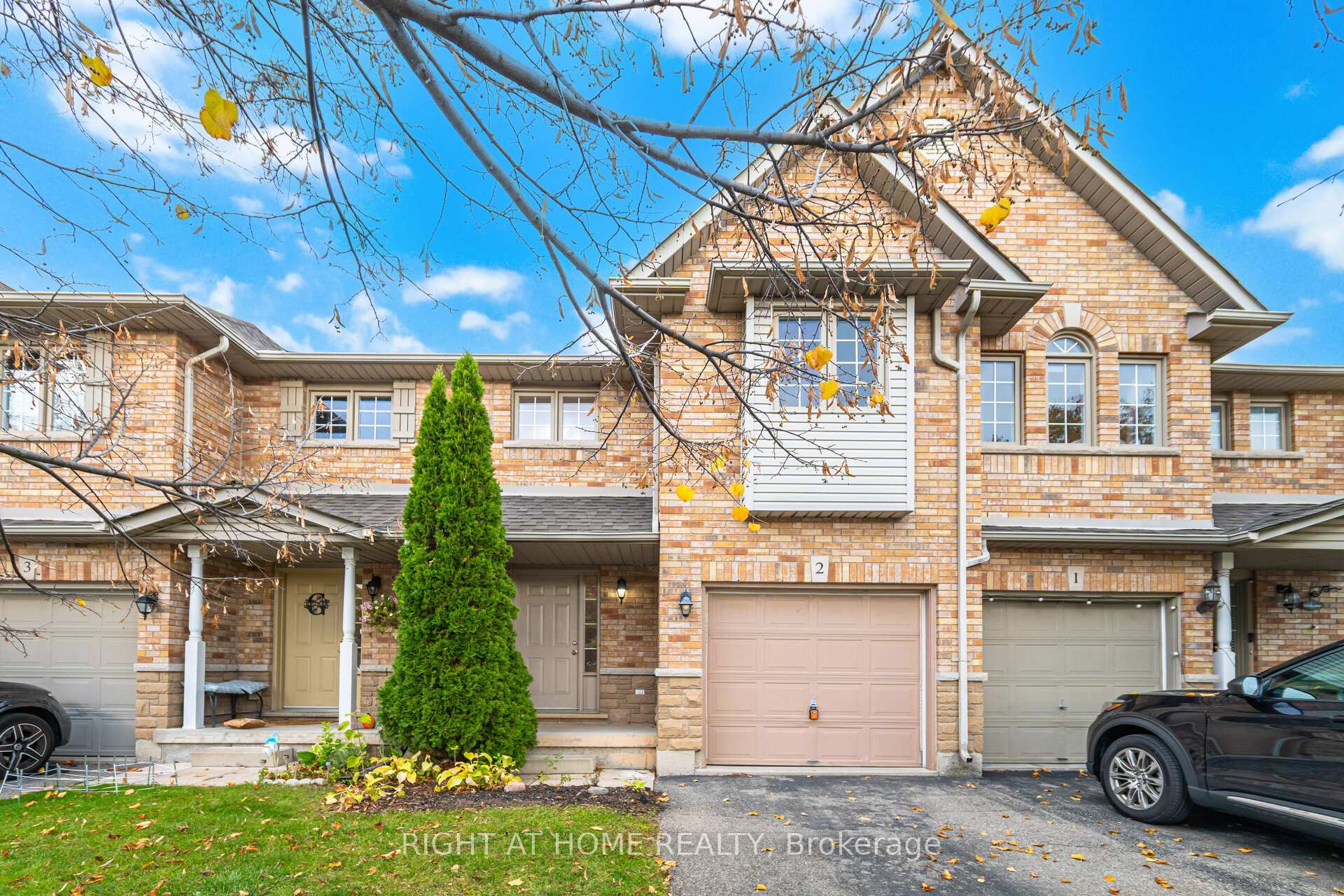 Front of Unit 2, 1283 Blanshard Drive