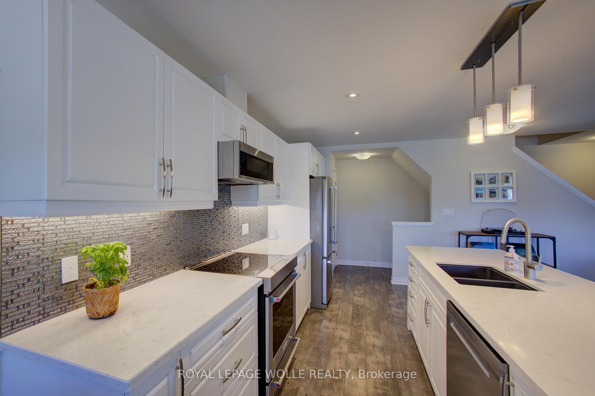 Photo 14 of Unit 4A, 115 South Creek Drive, Kitchener — HOMEH