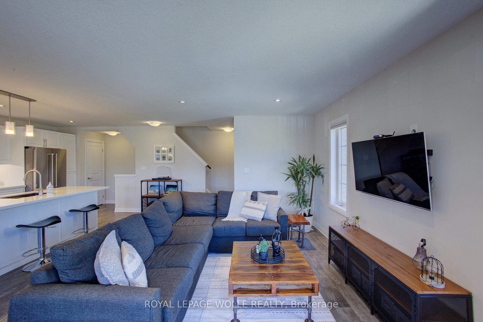 Photo 20 of Unit 4A, 115 South Creek Drive, Kitchener — HOMEH