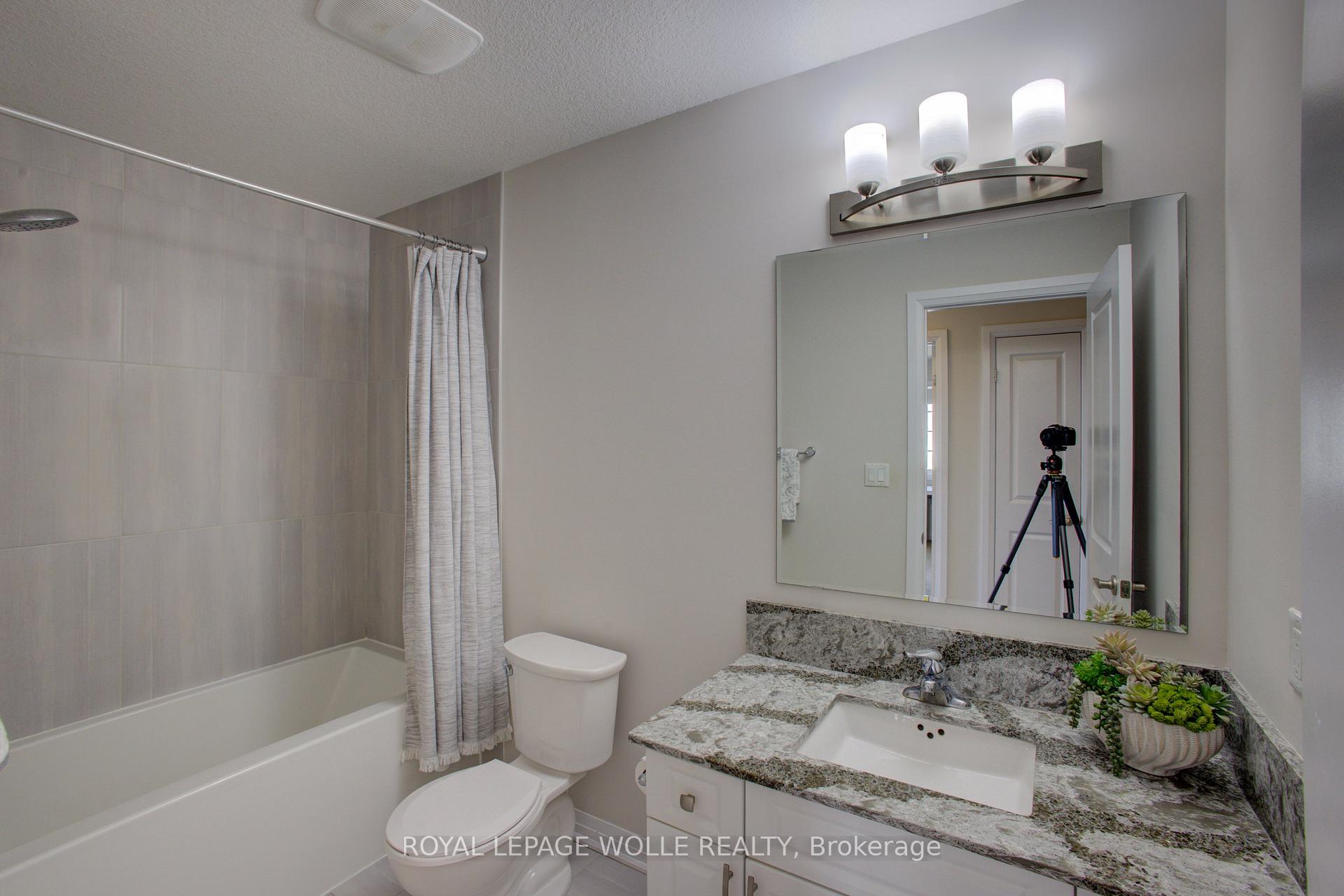 Photo 33 of Unit 4A, 115 South Creek Drive, Kitchener — HOMEH