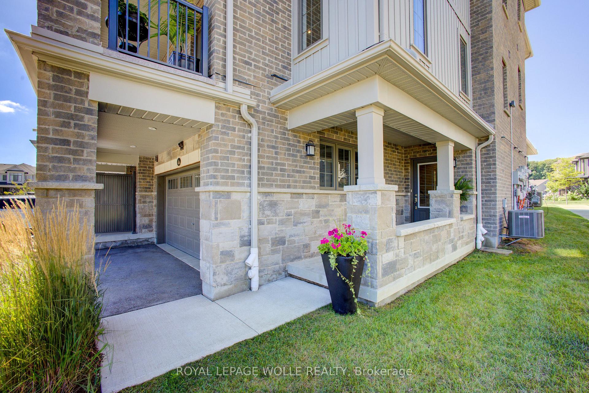 Photo 38 of Unit 4A, 115 South Creek Drive, Kitchener — HOMEH