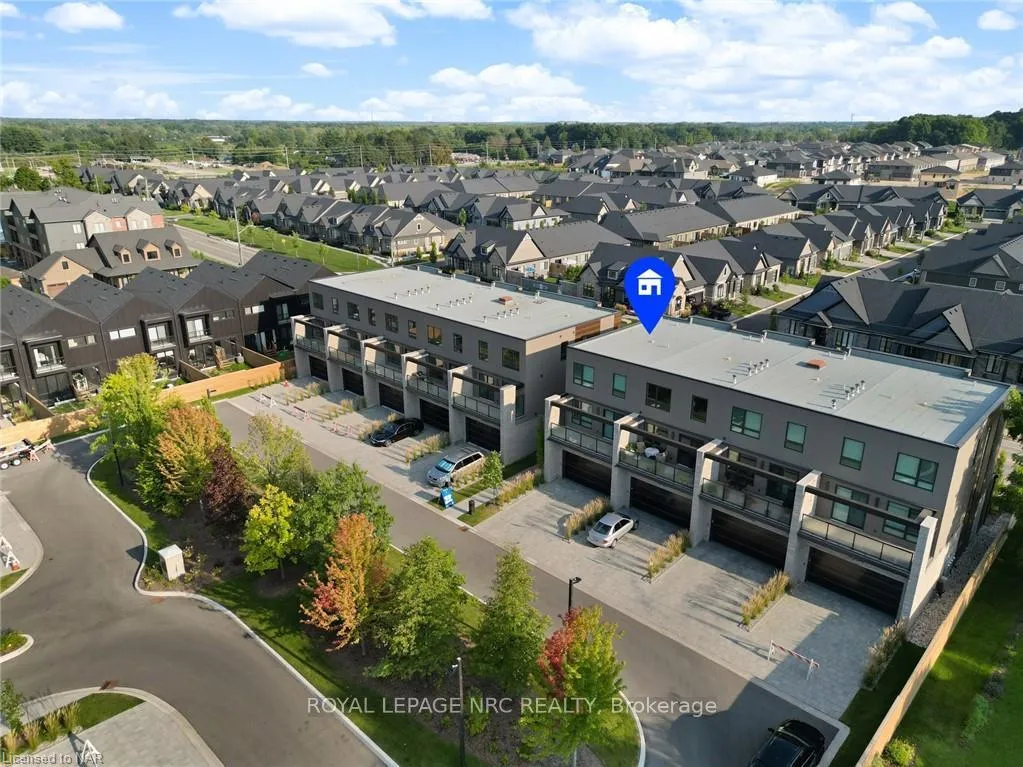 Photo 3 of 151 G Port Robinson Road, Pelham, Fonthill — HOMEH