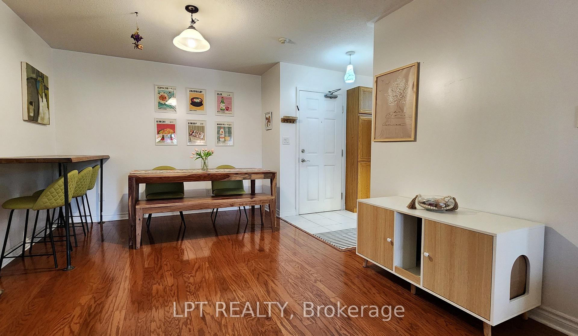 Photo 9 of Unit 110, 500 Mapleview Drive W, Barrie, Holly — HOMEH