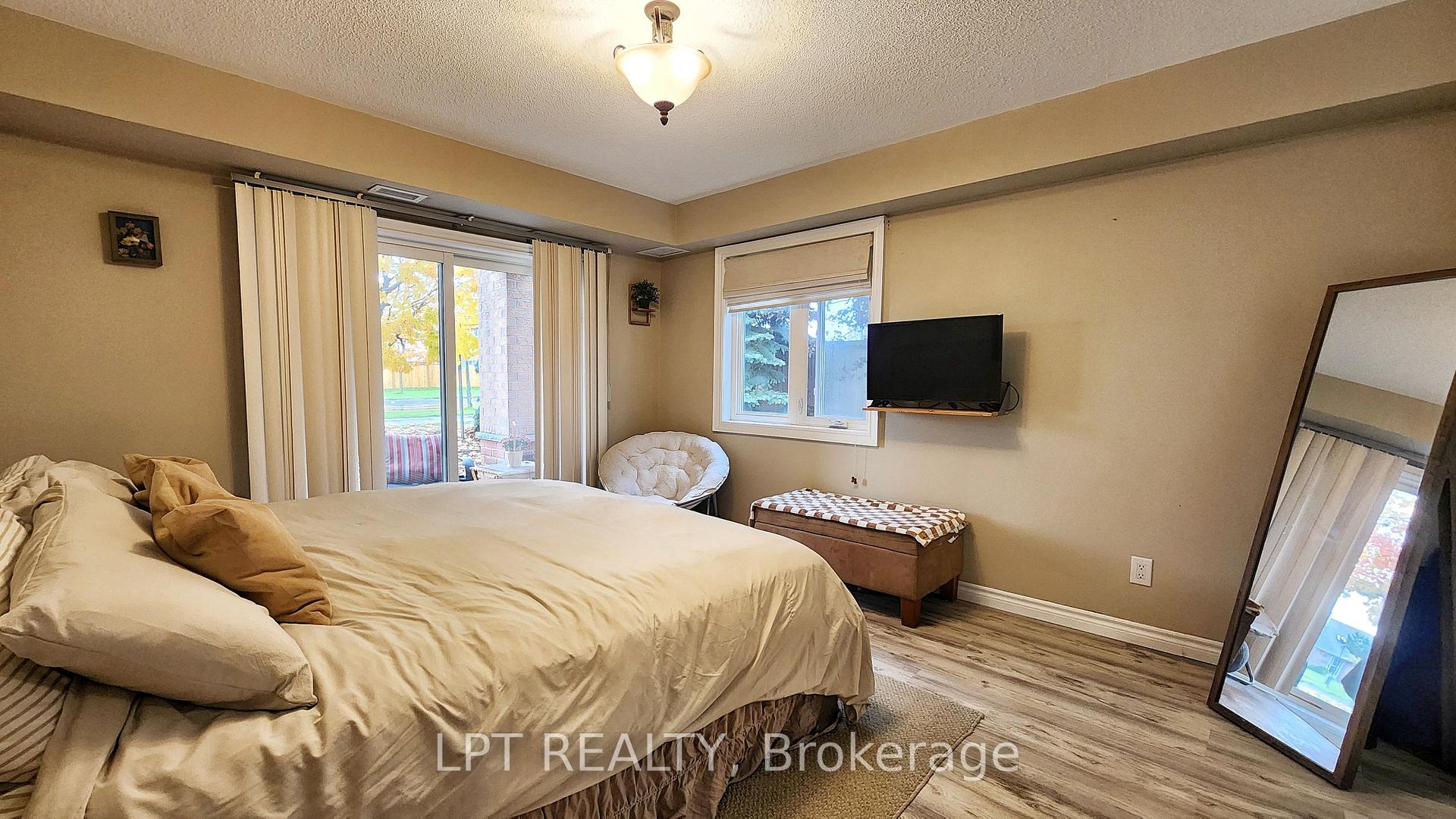 Photo 12 of Unit 110, 500 Mapleview Drive W, Barrie, Holly — HOMEH