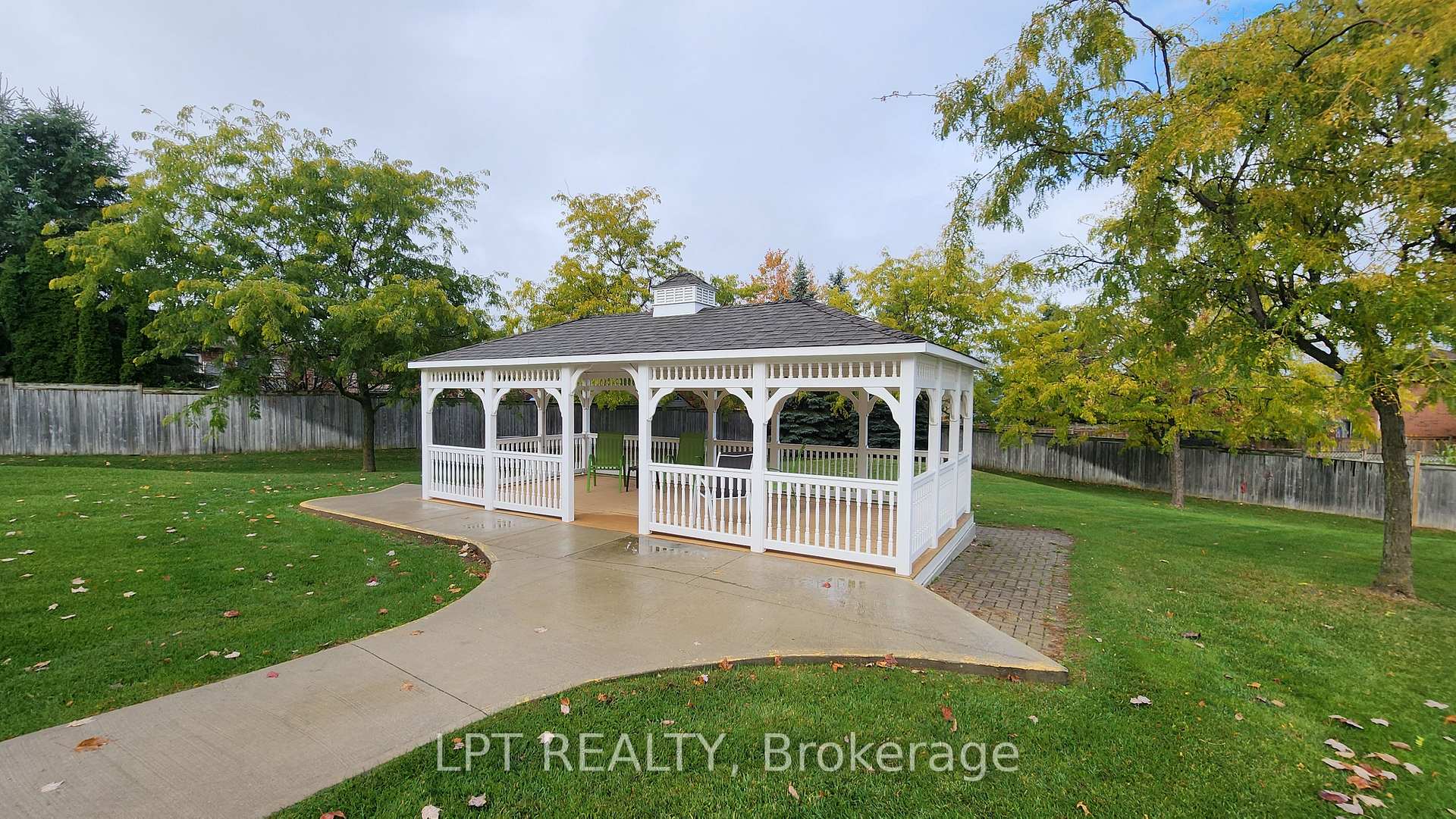 Photo 22 of Unit 110, 500 Mapleview Drive W, Barrie, Holly — HOMEH