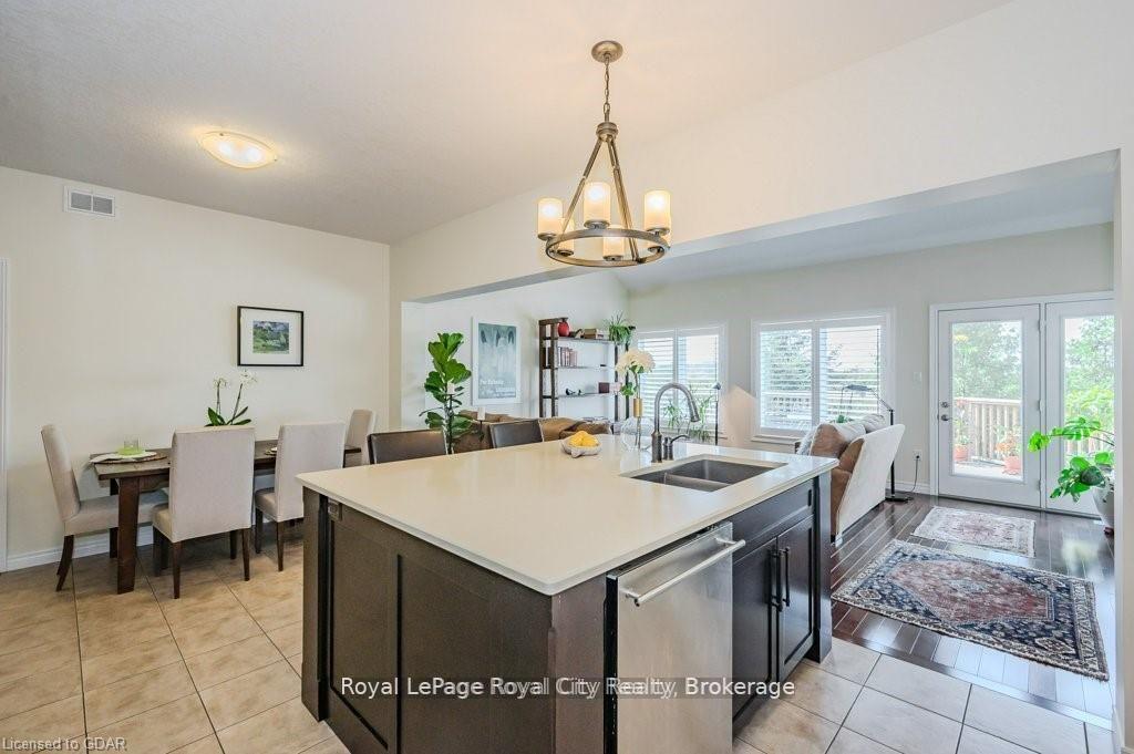 Photo 16 of Unit 28, 19 Simmonds Drive, Guelph, Victoria North — HOMEH