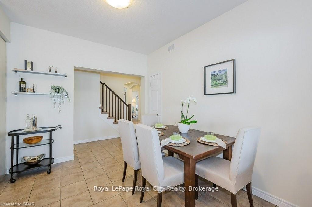 Photo 17 of Unit 28, 19 Simmonds Drive, Guelph, Victoria North — HOMEH