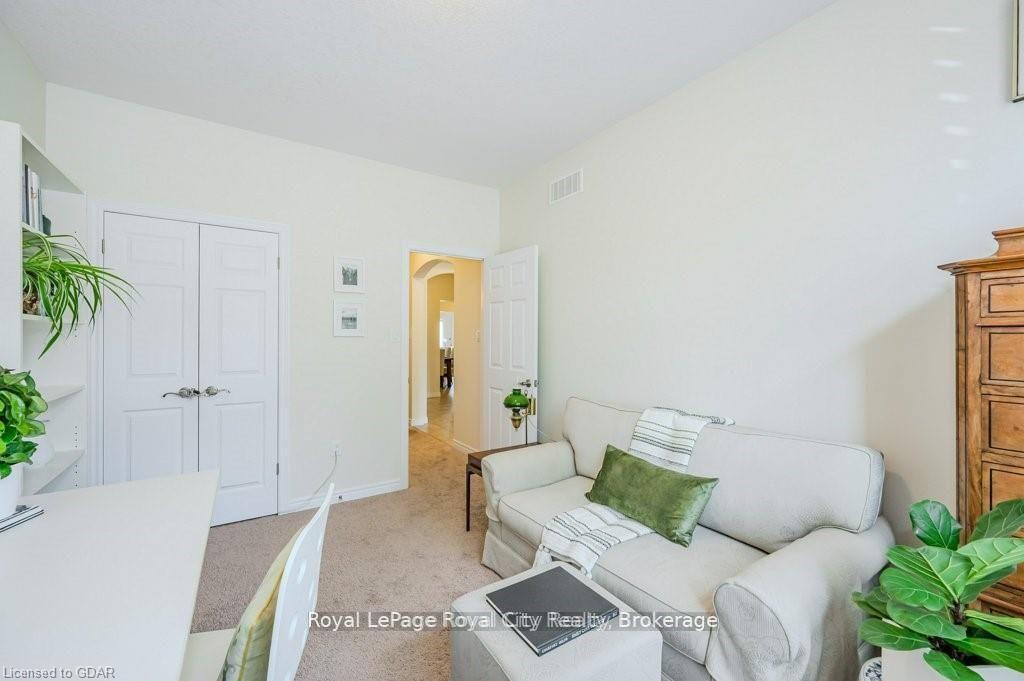 Photo 19 of Unit 28, 19 Simmonds Drive, Guelph, Victoria North — HOMEH